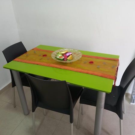 Emma Lovely Room With Private Bathroom Alicante Exterior photo